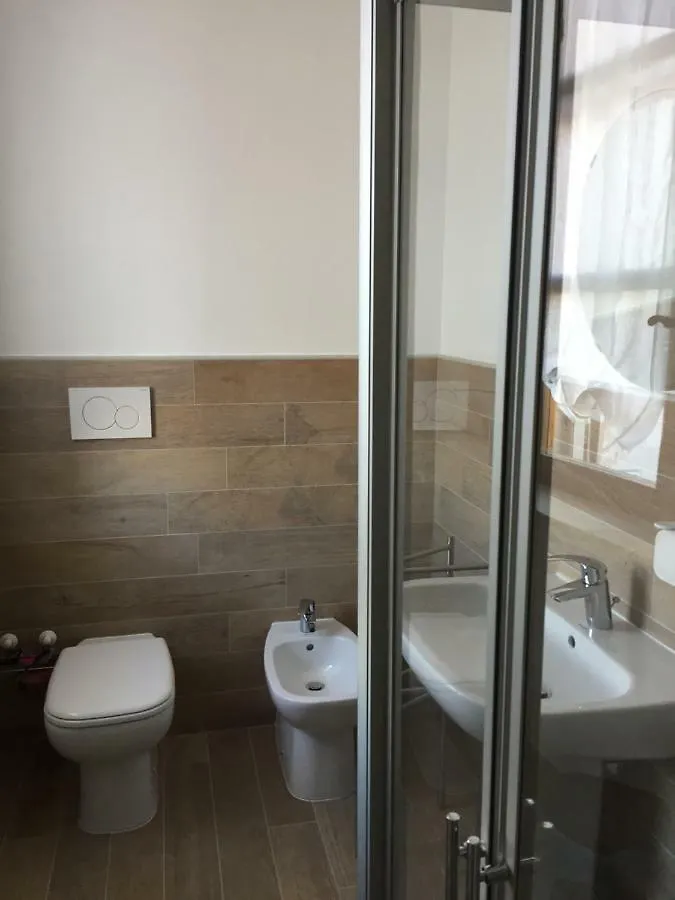 *** Bed & Breakfast Senza Tempo Room & Breakfast Grazzano Visconti Italy